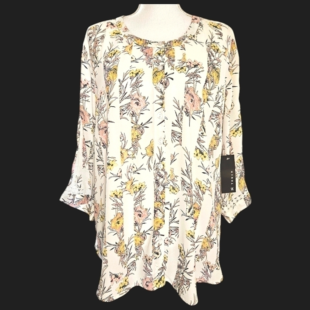 N TOUCH BLOUSE SZ XL IVORY PINK YELLOW